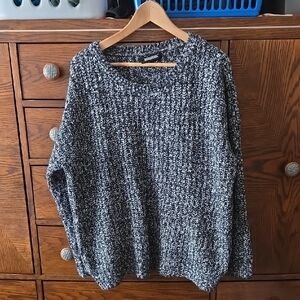 HAOYUAMXIANG Black and White Chunky Knit Sweater, Sz EST 2-3XL